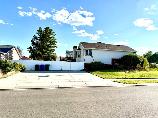 Foto del edificio - 9283 S Star Lily Cir