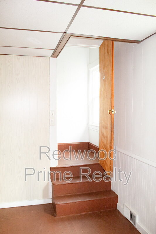 Foto del edificio - 901-903 Coleman Ave