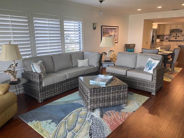 Building Photo - 200 Intracoastal Pl