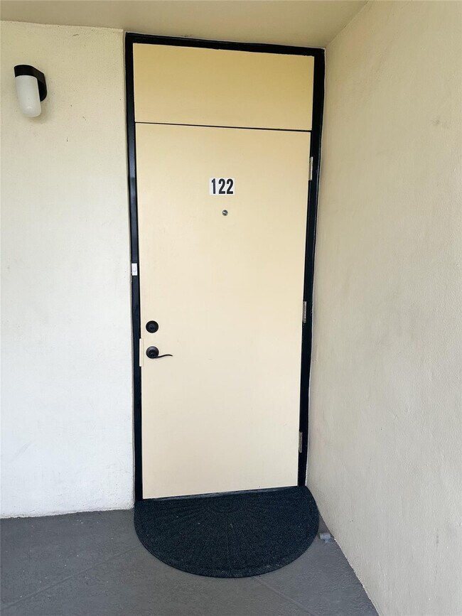 Foto del edificio - 1401 S Federal Hwy