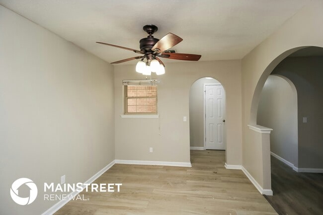 Building Photo - 309 S Morgan Dr