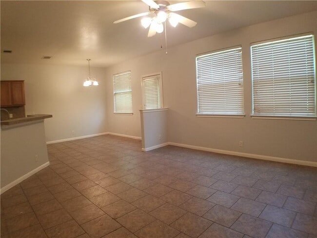 Building Photo - 2500 Allred Dr