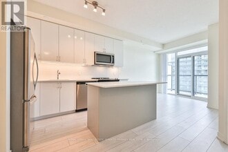Building Photo - 38 Annie Craig Dr