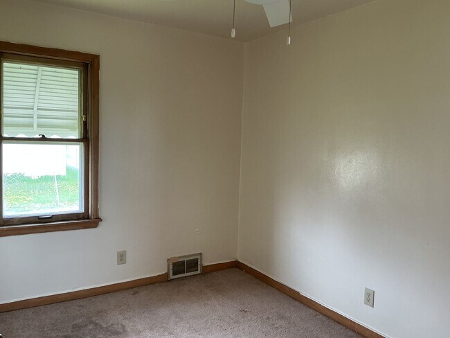 Foto del edificio - 2 Bedroom Single Family Home