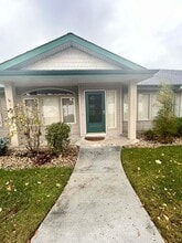 Building Photo - 3812 N Bayou Ln