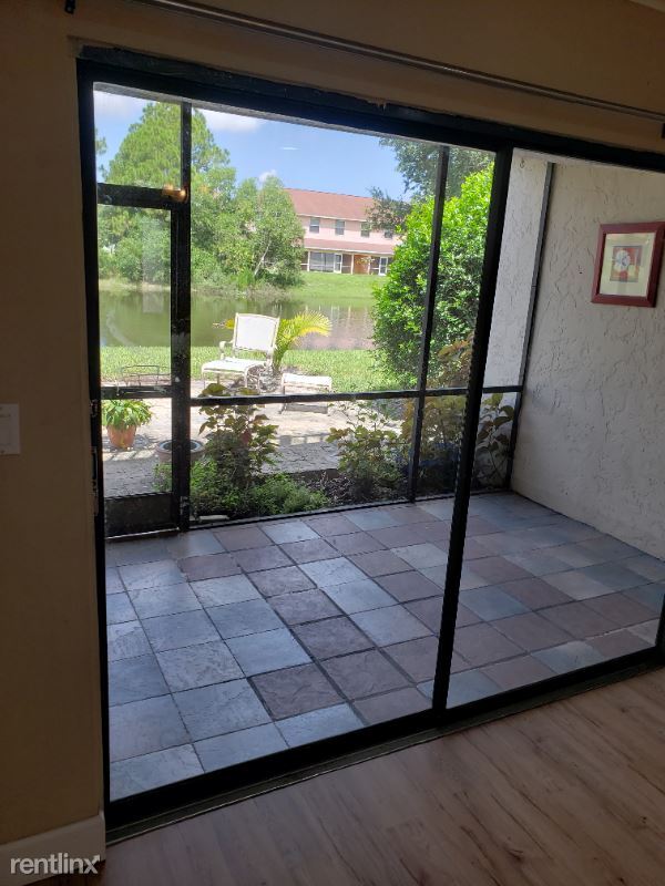 Building Photo - 26560 Southern Pines Dr