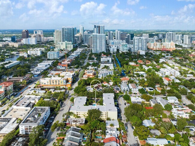 Foto del edificio - 1201 SE 2nd Ct