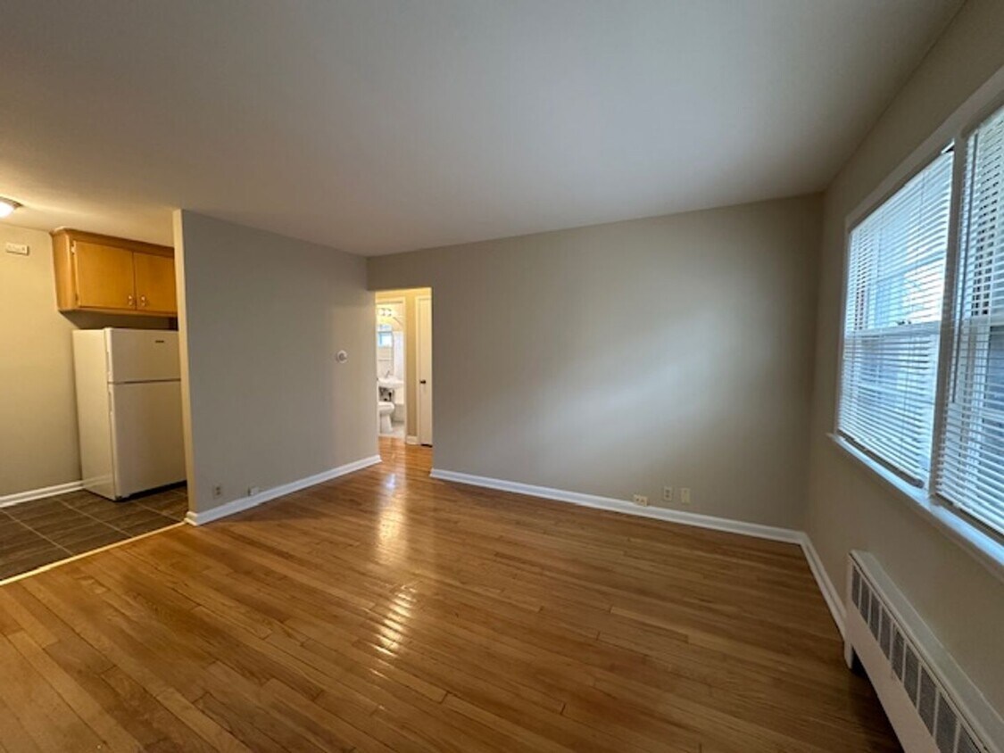 Foto principal - 3829 N Humboldt Blvd