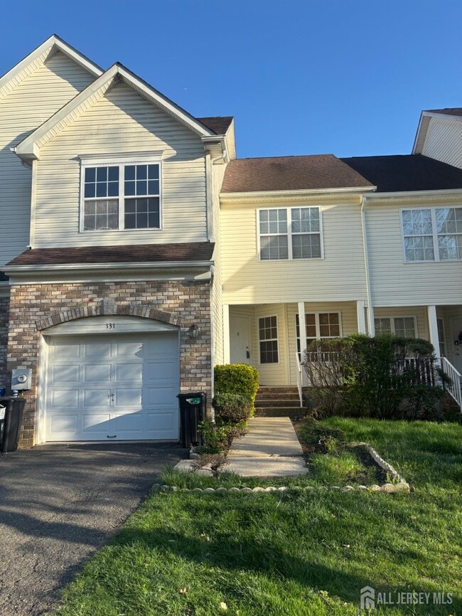 Building Photo - 131 Murray Dr