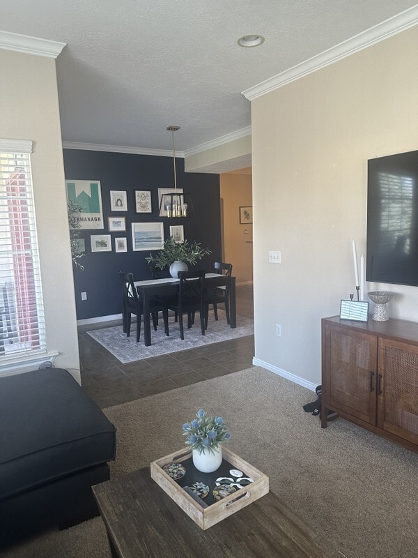 Foto del edificio - 1052 Canyon Meadow Dr