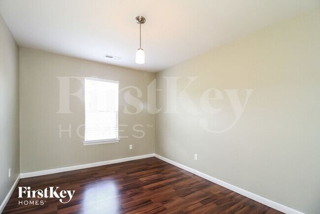 Building Photo - 3531 Thornaby Cir