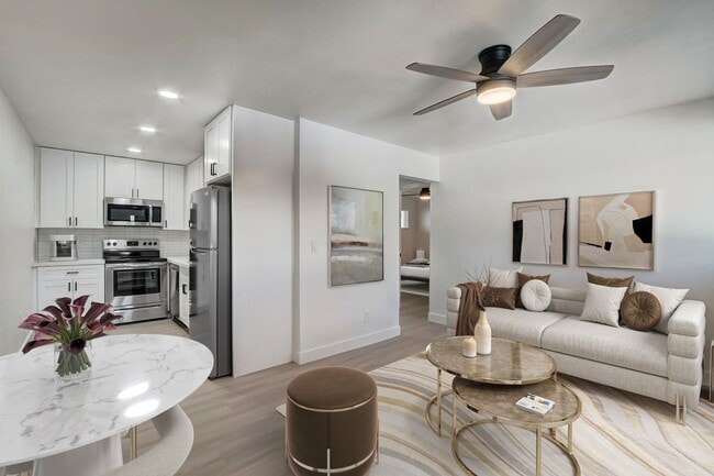 Foto del edificio - 3 bed | 2 bath Casita Style Home - 1 Mile to ASU!