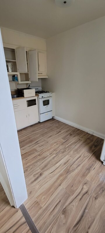 Foto del edificio - 1310 Dartmouth Ave