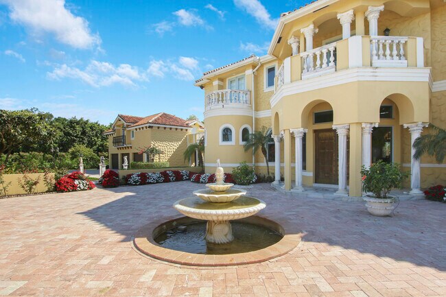 Foto del edificio - 1800 SE Ranch Rd S