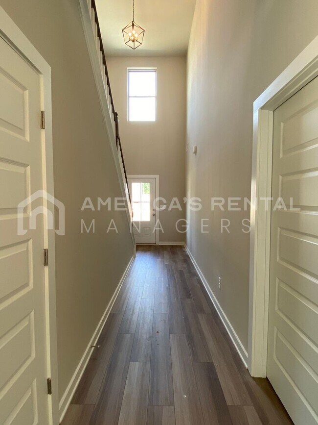 Foto del edificio - 1385 Brookhaven Dr