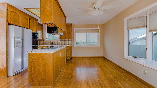 Building Photo - 3569 Altamont Way