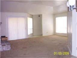 Building Photo - 9306 Homeland Dr