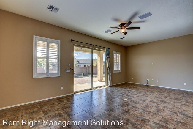 Foto del edificio - 3 br, 2 bath House - 6037 Tanridge Dr.