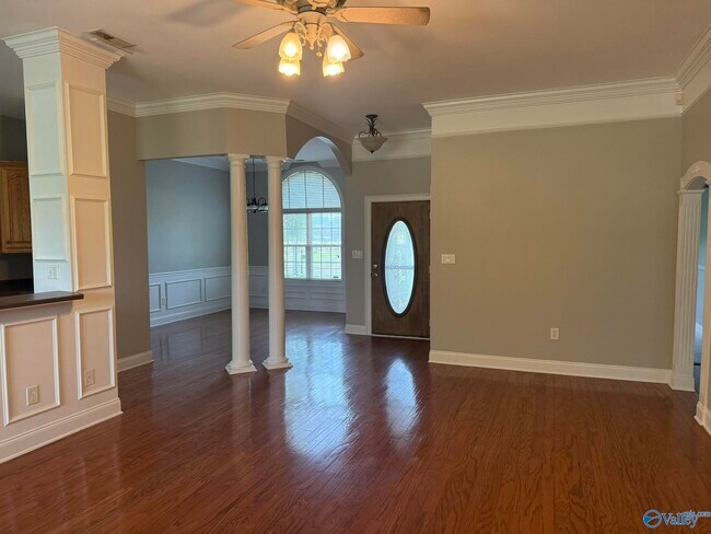 Foto del edificio - 16774 Mulberry Ln