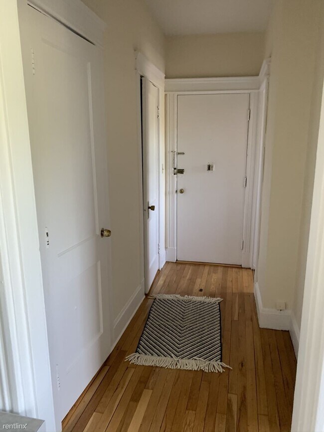 Foto del edificio - 1156 Commonwealth Avenue