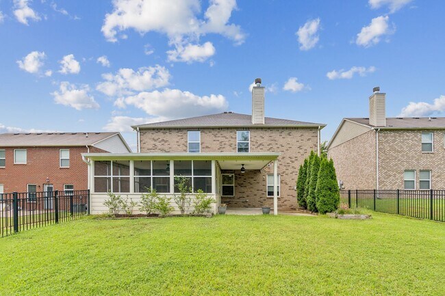 Foto del edificio - Amazing Home In Creekside Station