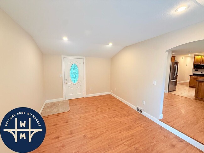 Foto del edificio - 12400 Elmhurst Pkwy