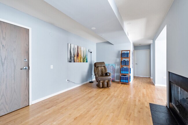 Building Photo - 1580 Sherman Ave