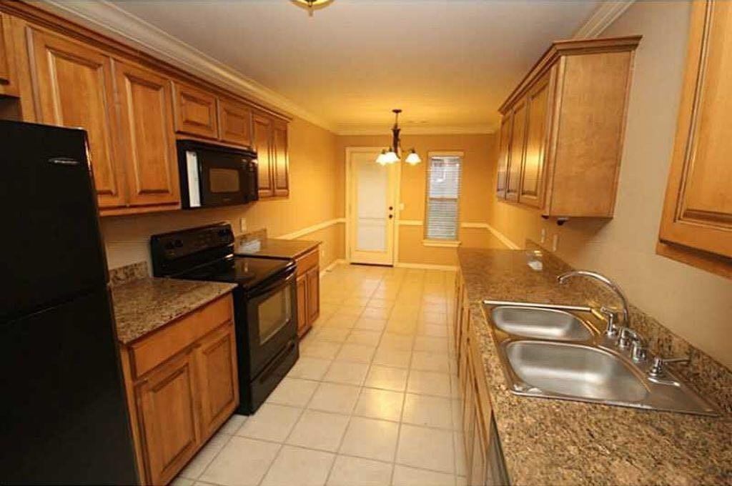 Foto del edificio - 270 Copper Oaks Dr