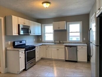 Foto del edificio - 31-33 Pleasant St