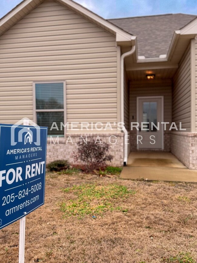 Building Photo - $400 OFF Move-in Special! Modern Single Level Living in Eastaboga, AL! Sign a 13-month lease by 4...