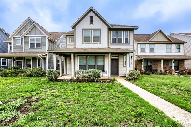Foto del edificio - 2432 Berryville Ln