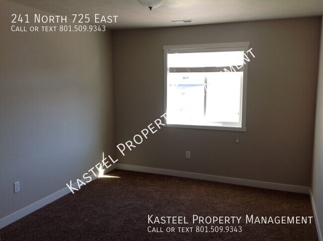 Foto del edificio - 241 N 725 E