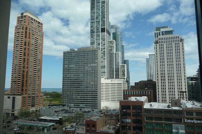 Foto del edificio - 1255 S State St