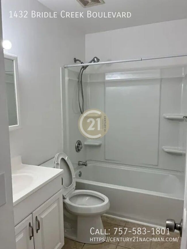 Foto del edificio - 1432 Bridle Creek Blvd