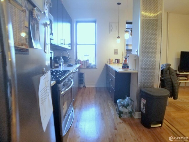 Foto del edificio - 436 Eastern Parkway