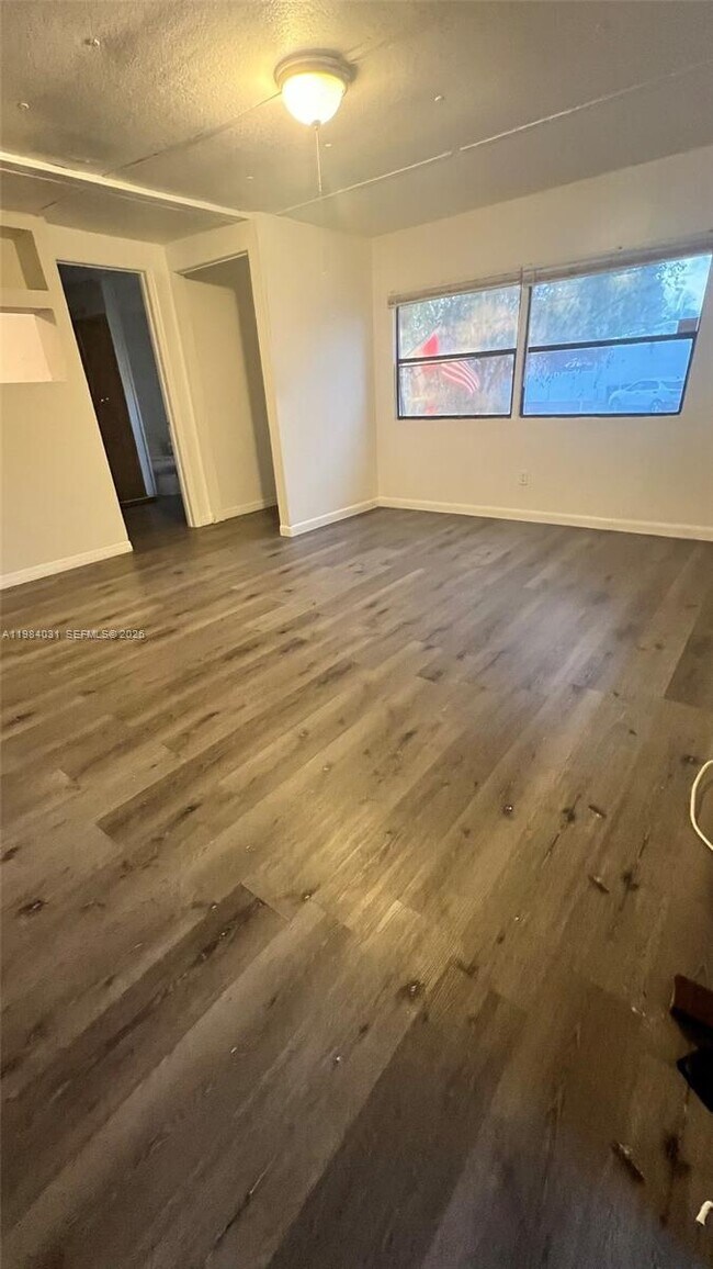 Foto del edificio - 10534 Marina Way