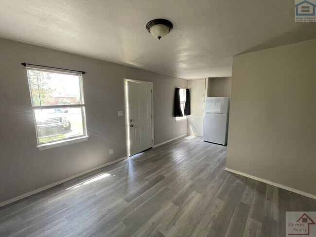 Foto del edificio - 1315 SW E Ave