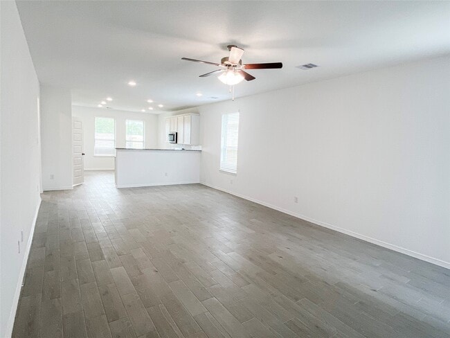 Building Photo - 5622 Tabula Rasa Dr