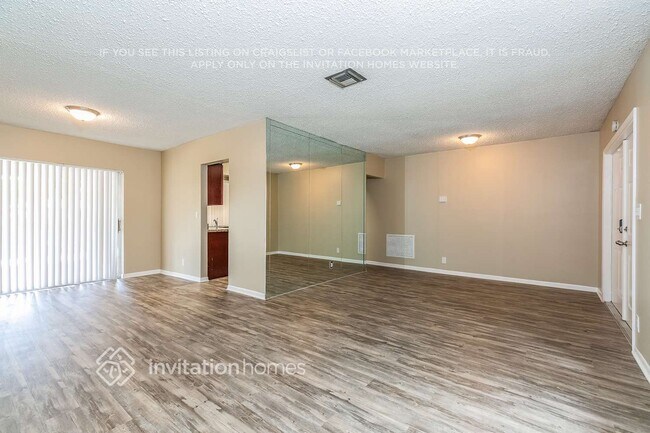 Foto del edificio - 3224 NW 118th Ln