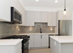 Building Photo - 3528-146A 146A St