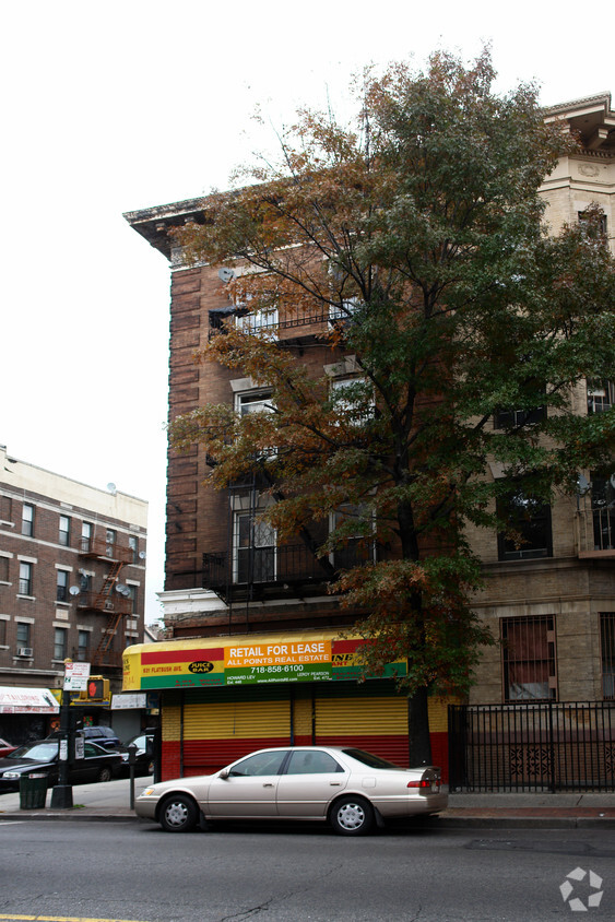 Primary Photo - 631 Flatbush Ave