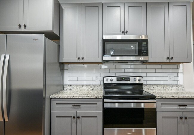 Foto del edificio - 1741 Arbor Hills Dr SE