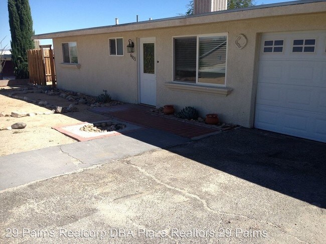 Building Photo - 6615 Ivanpah Ave
