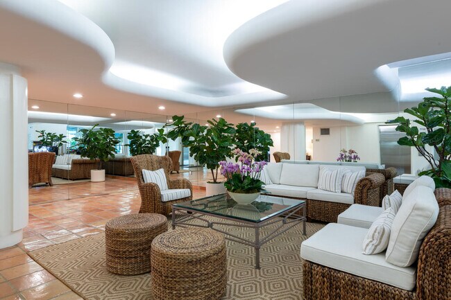 Foto del edificio - 170 N Ocean Blvd