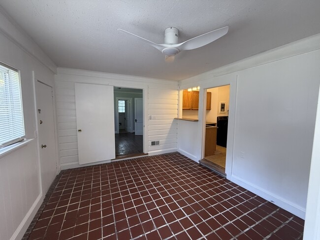 Foto del edificio - 1025 Druid Cir