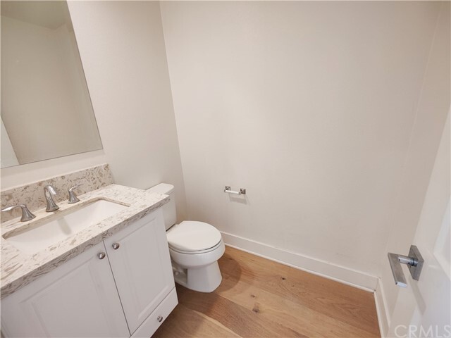 Building Photo - 14289 Hillcrest Dr