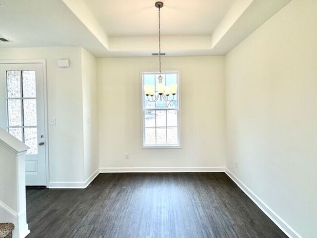 Foto del edificio - Now Leasing a Brand New 4 Bedroom 2.5 Bath...