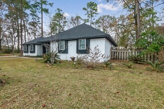 Building Photo - 127 Sagewood Dr