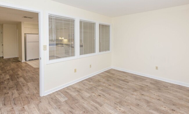 Foto del interior - Chestnut Hill East (CHE)