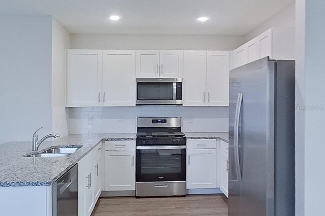 Building Photo - 32044 Katelin Cir